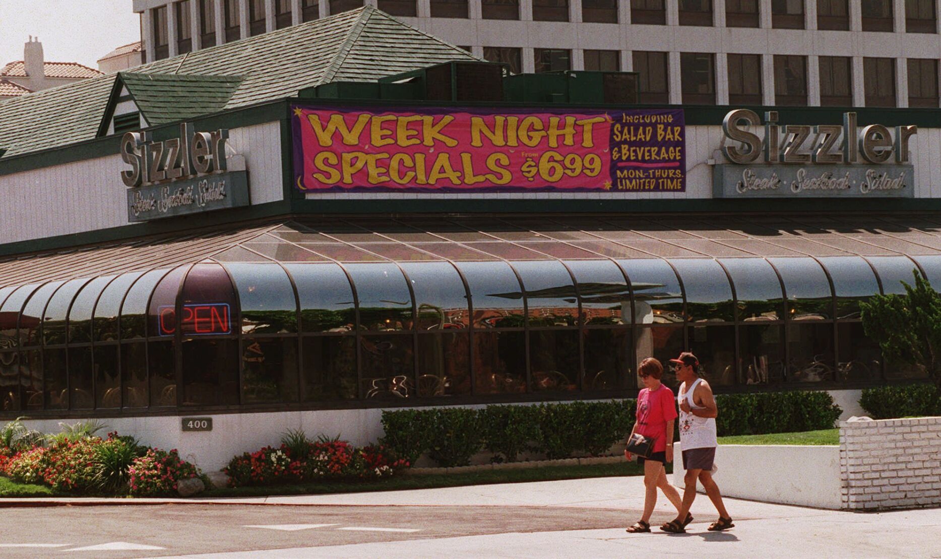 Sizzler USA